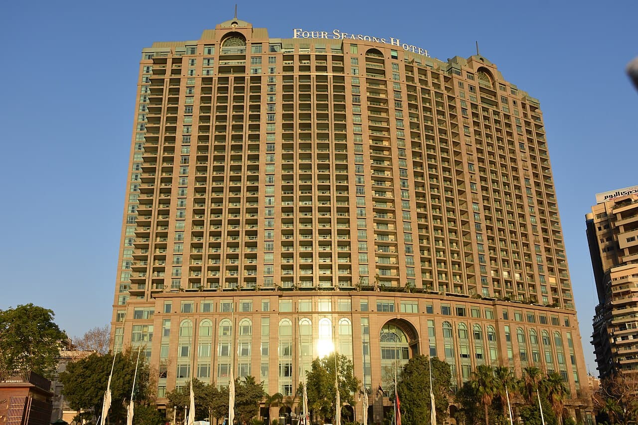 Four Seasons Hotel Cairo at Nile Plaza exterior